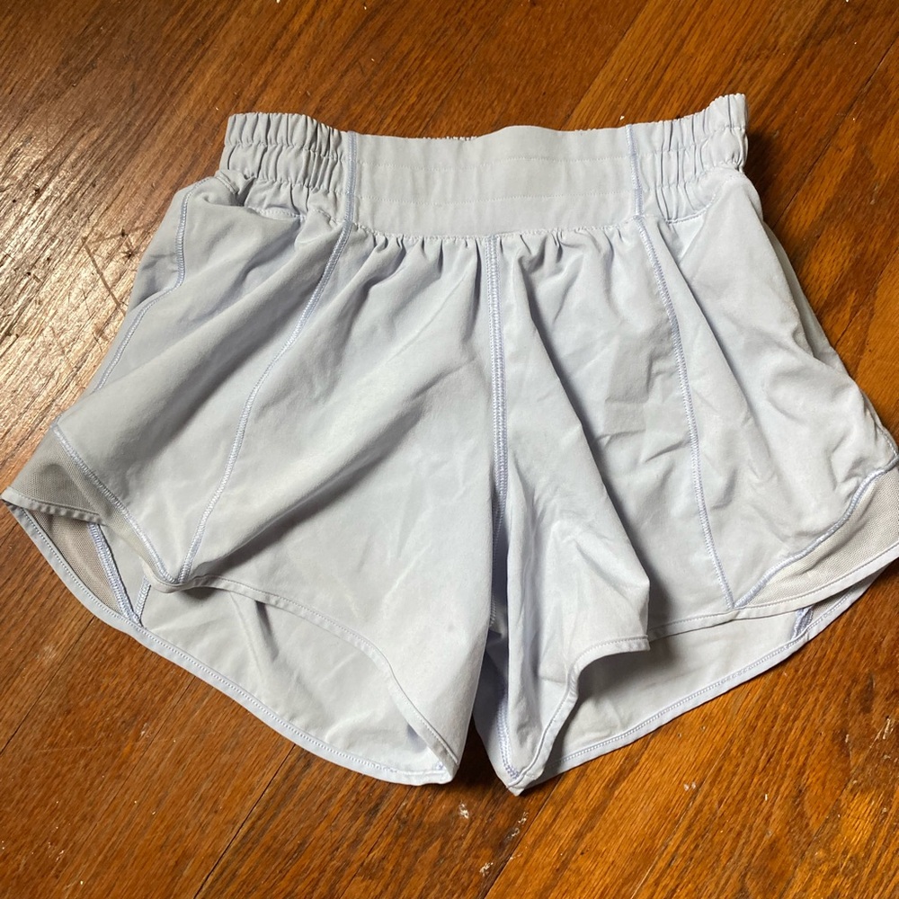 Lululemon Hottie Hots Shorts Women’s Size 2 XS Light Blue Adjustable Waist Athle